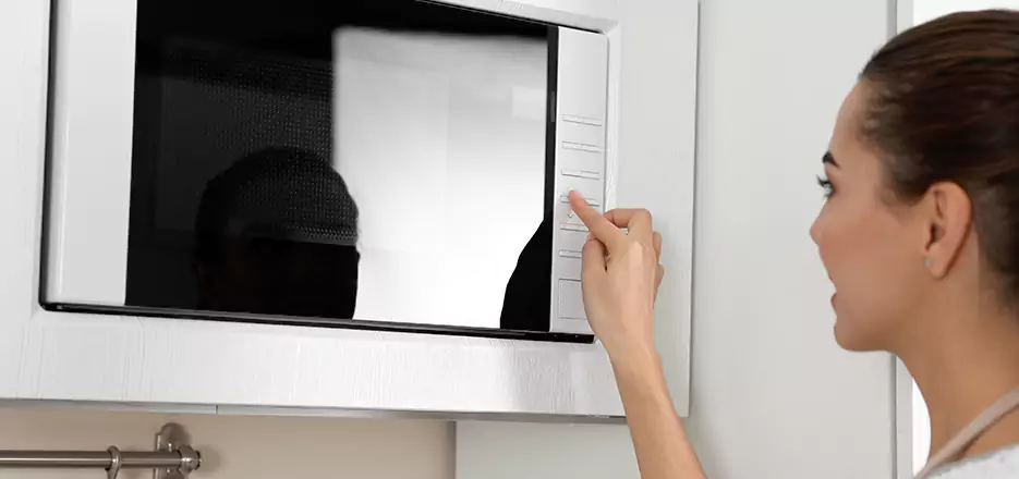 Microwave Keypad and Fan Repair in Bonita Springs