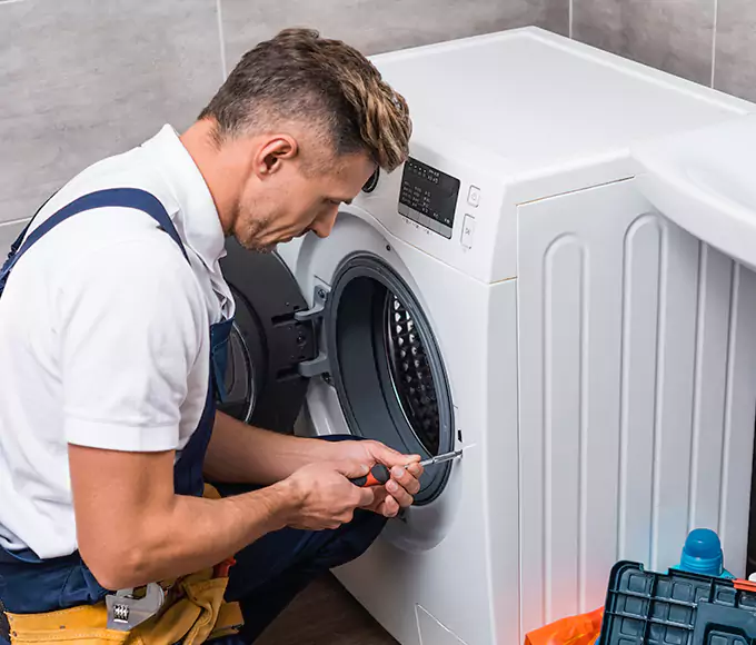 Why Bonita Springs Laundry Operators Pick Appliance Repair Bonita Springs for Every Dryer Failure?