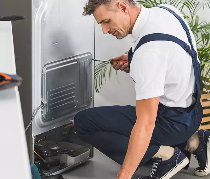 Why Bonita Springs, FL Homeowners Rely on Appliance Repair Bonita Springs for Every Mini Fridge Fix?